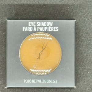 MAC Gold Eye Shadow